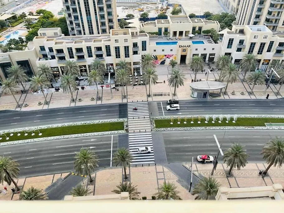 Lovely 1 Bedroom Luxury Apartment Next To Burj Khalifa!! 24Hr Concierge, Gym, Pool & Netflix - 29 Burj Boulevard In The Heart Of Downtown Dubai United Arab Emirates